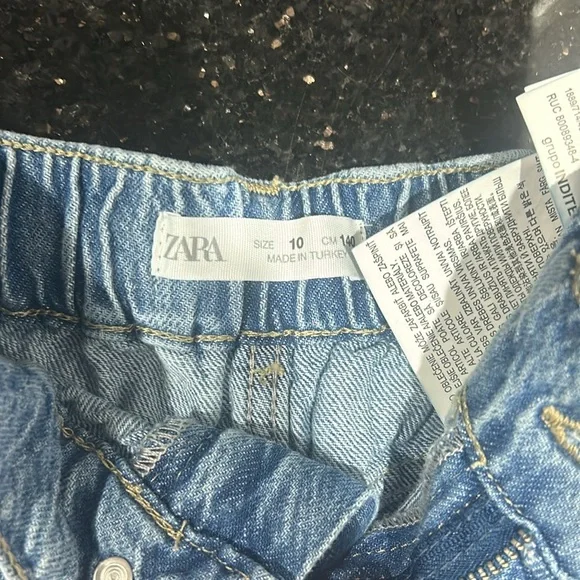 Girls Zara Shorts - Picture 2 of 4